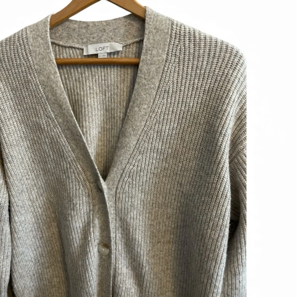 H4- LOFT Women's Large Cream Button-Up Cardigan Sweater - Picture 2 of 5